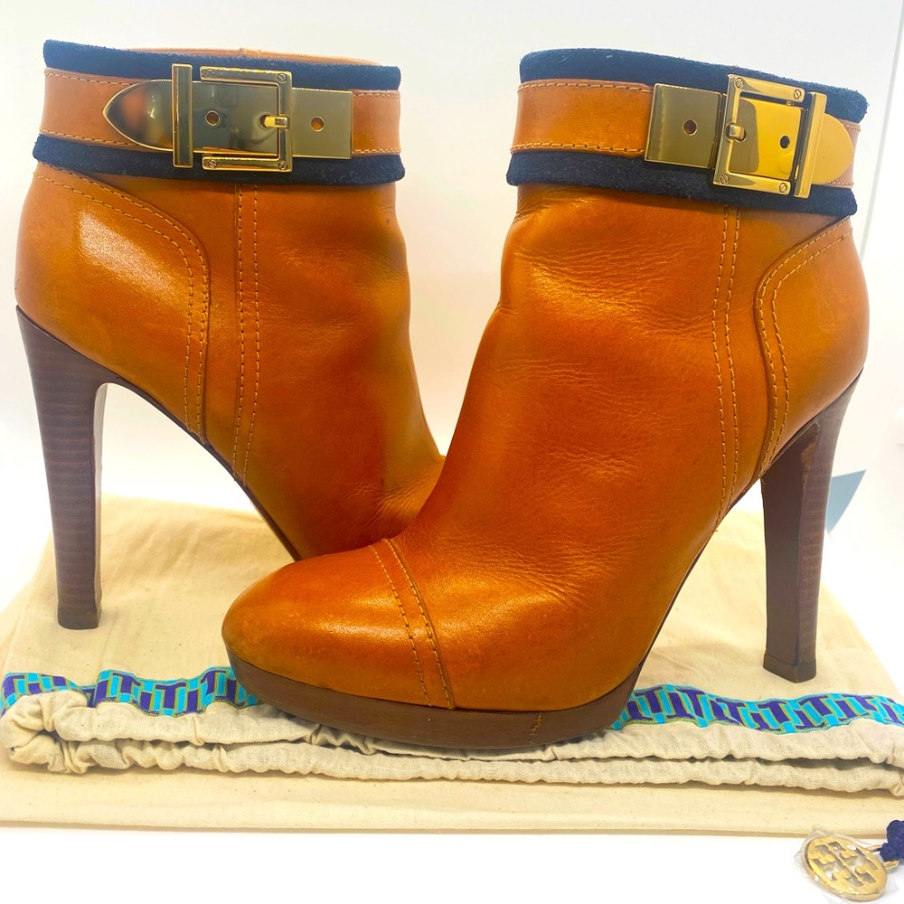 Tory Burch Belinda Leather Booties
